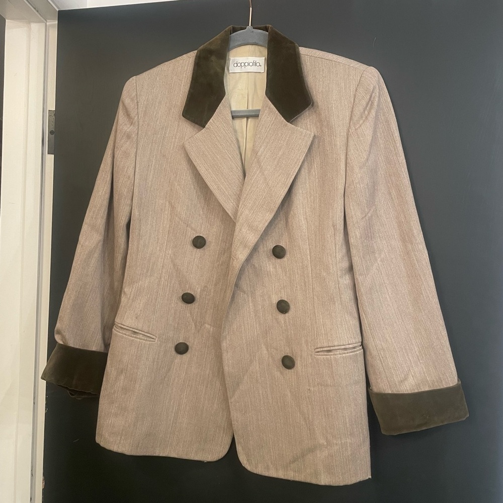 80s alert! Beige Double-Breasted Blazer with Velvet Accents